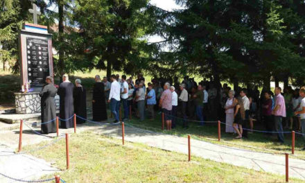 Одржан помен парастос у  Средњој и Доњој Јурковици
